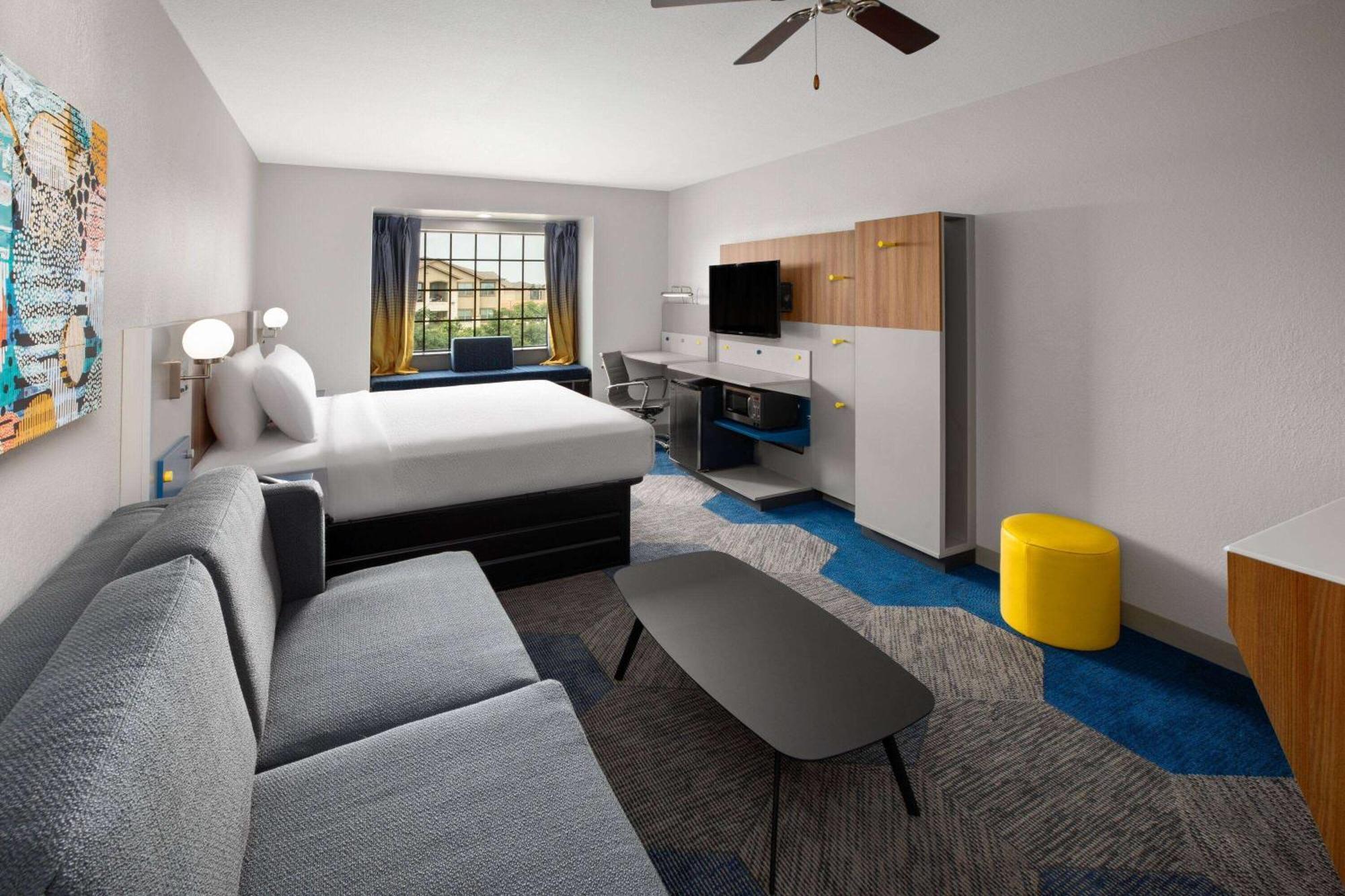 Microtel Inn & Suites By Wyndham Buda Austin South Экстерьер фото