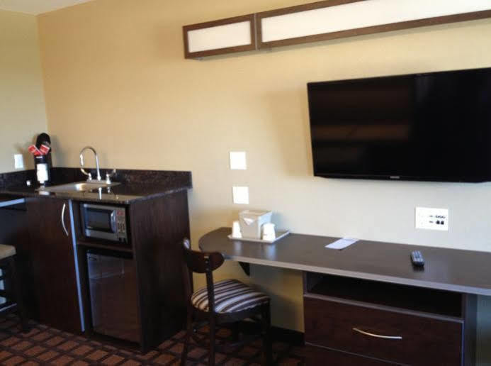 Microtel Inn & Suites By Wyndham Buda Austin South Экстерьер фото