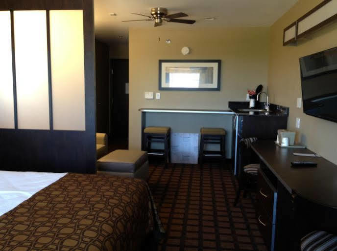 Microtel Inn & Suites By Wyndham Buda Austin South Экстерьер фото